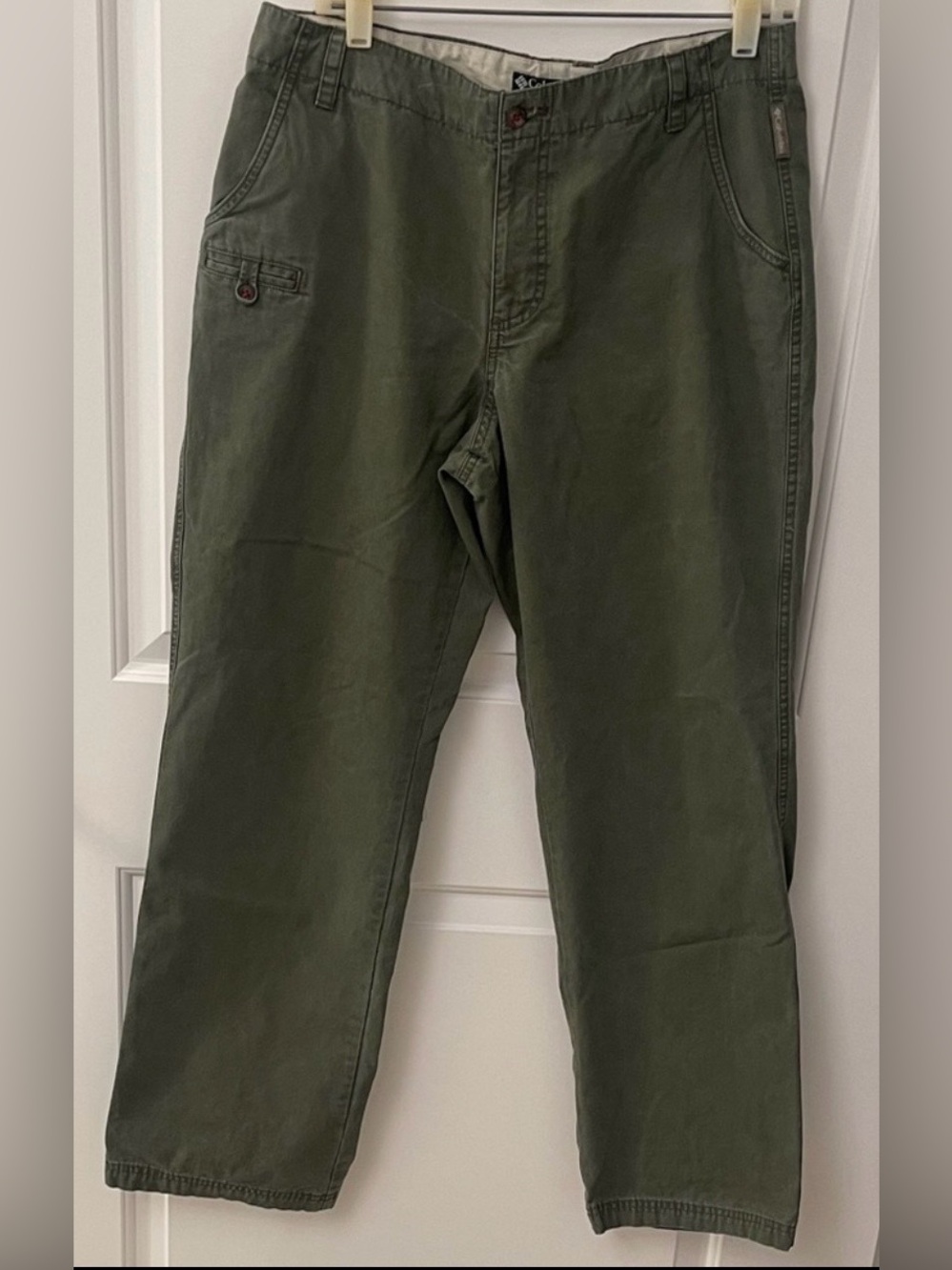 Columbia Women’s Olive Chino Pants/Outdoor wear